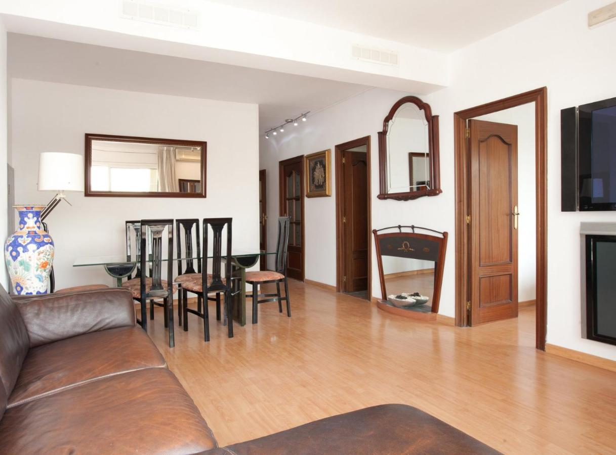 Rambla Cat - Penthouse With Terrace Apartment Barcelona Ngoại thất bức ảnh